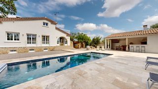  Villa � vendre 12 pi�ces 311 m�