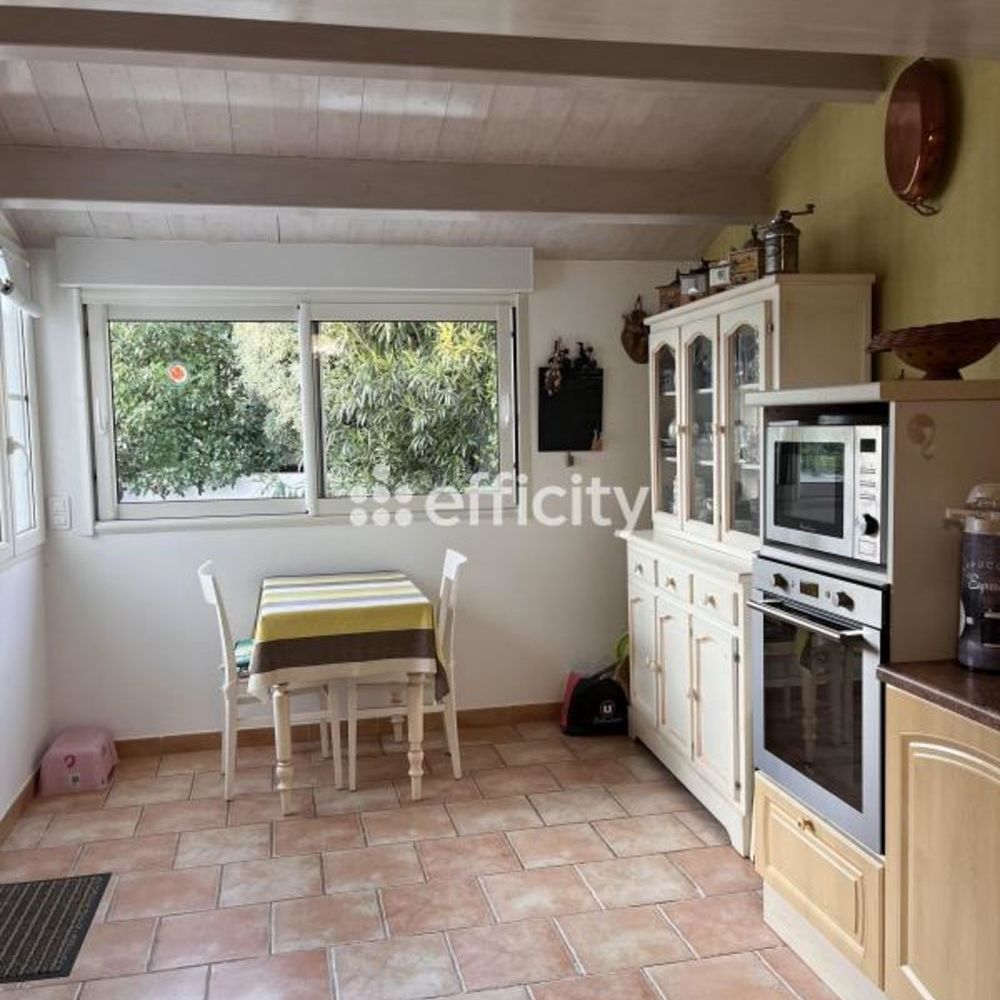 � vendre  Maison La Flotte (17630)