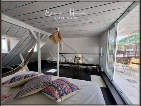   A vendre - Maison de Bourg Atypique et R�nov�e � Vue Mer et Montagne � Saint-Pierre (972) Maison - 6 pi�ce(s) - 145 m�