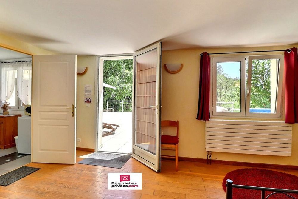 � vendre  Maison �venos (83330)