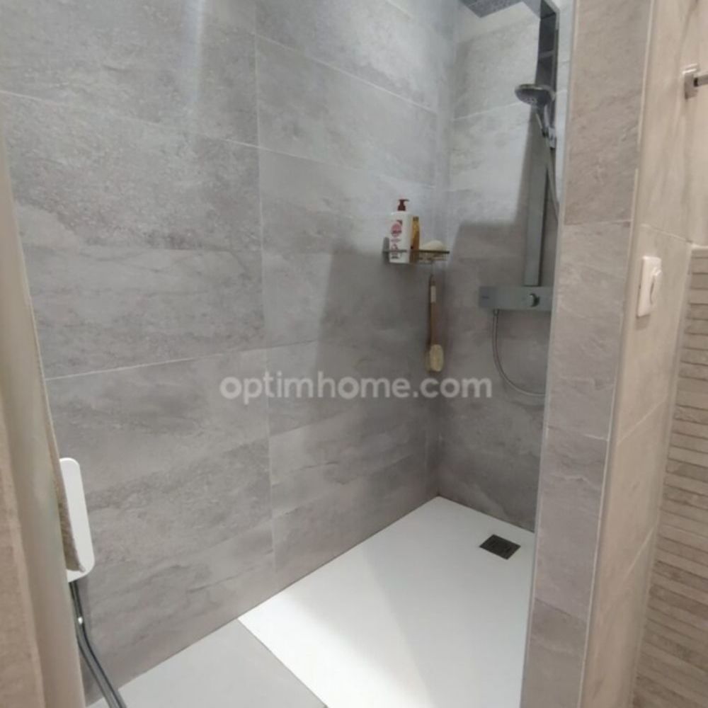 � vendre  Maison Grambois (84240)