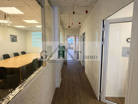 BUREAUX 405 M&sup2; A VENDRE A L INVESTISSEMENT MAISONS ALFORT 990000 94700 Maisons alfort