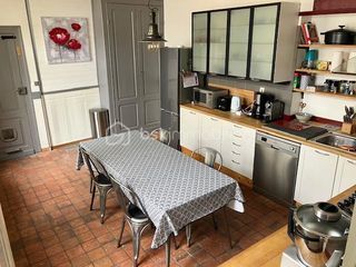  Maison � vendre 9 pi�ces 300 m�