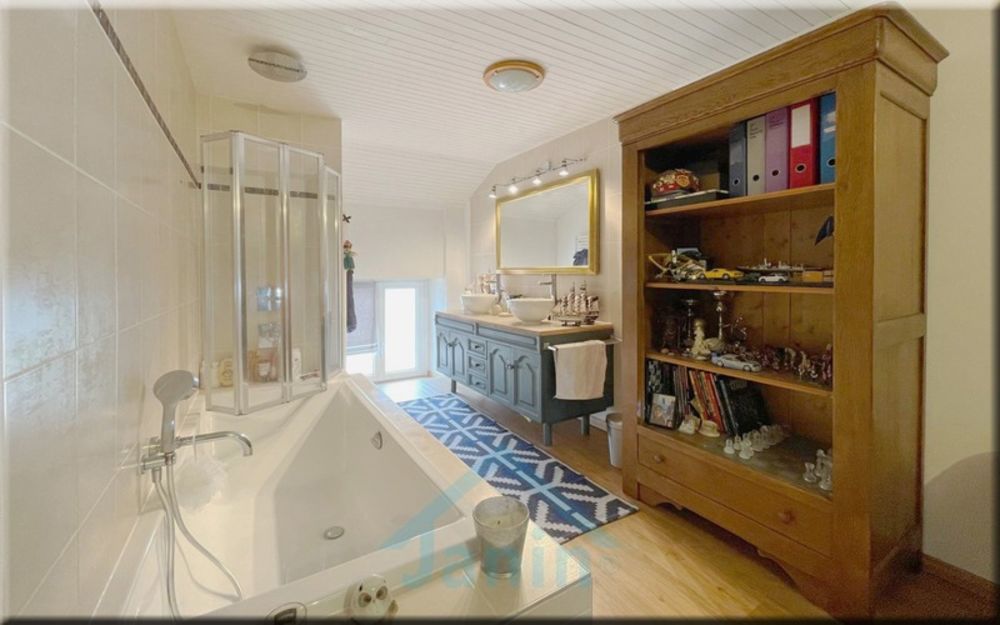 � vendre  Maison Challex (01630)