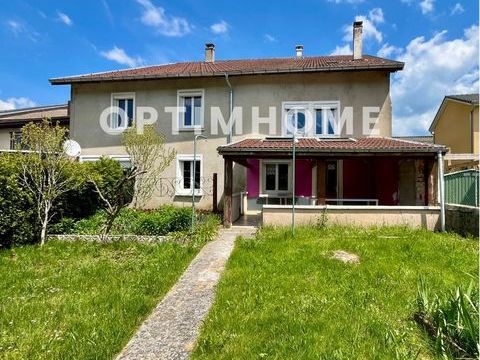   Maison de village � VIEU D'IZENAVE (01) Maison - 7 pi�ce(s) - 151 m�