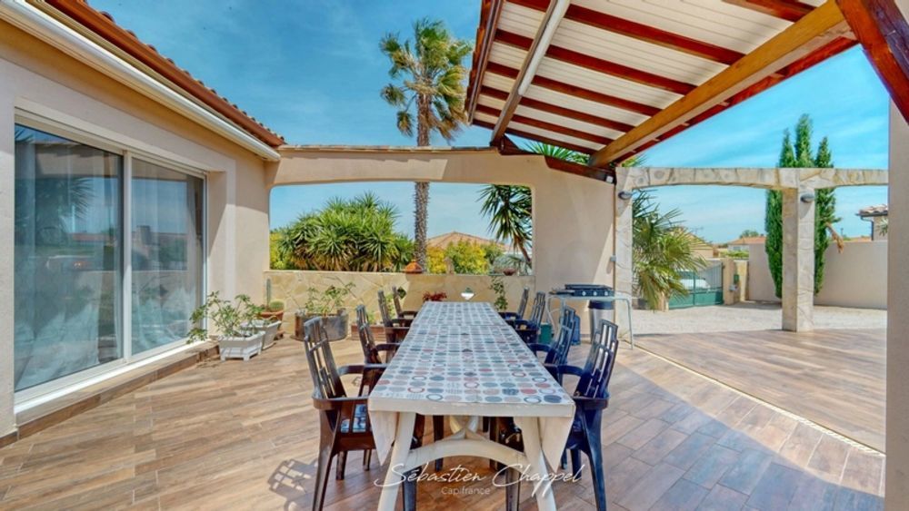 � vendre  Maison P�zenas (34120)