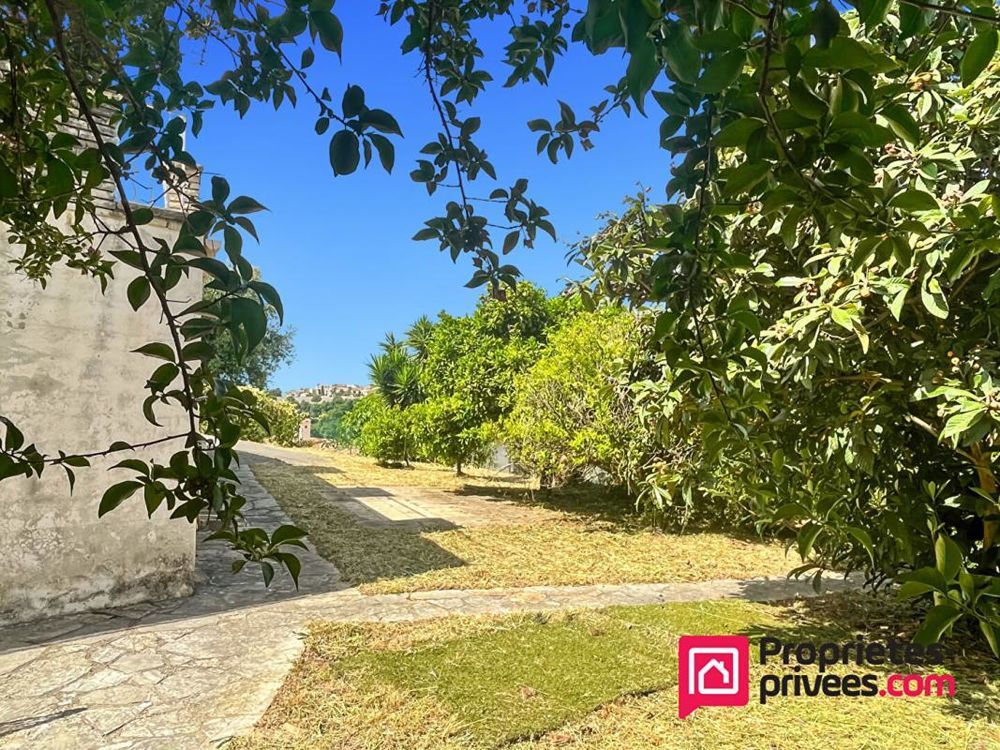 � vendre  Villa Saint-Paul-de-Vence (06570)