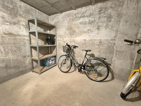 Cave et parking &agrave; vendre ROYAN (17) 28500 17200 Royan