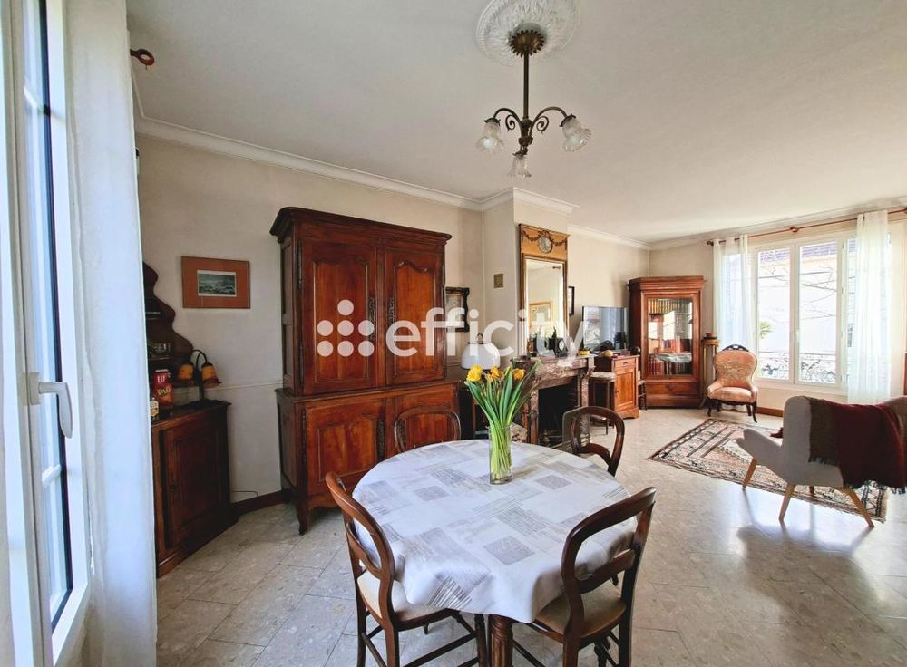 � vendre  Maison Rueil-Malmaison (92500)