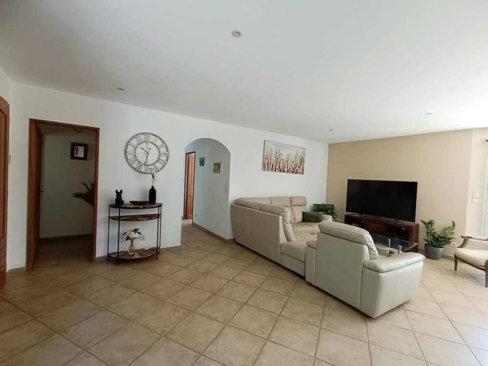 � vendre  Villa Fontvieille (13990)