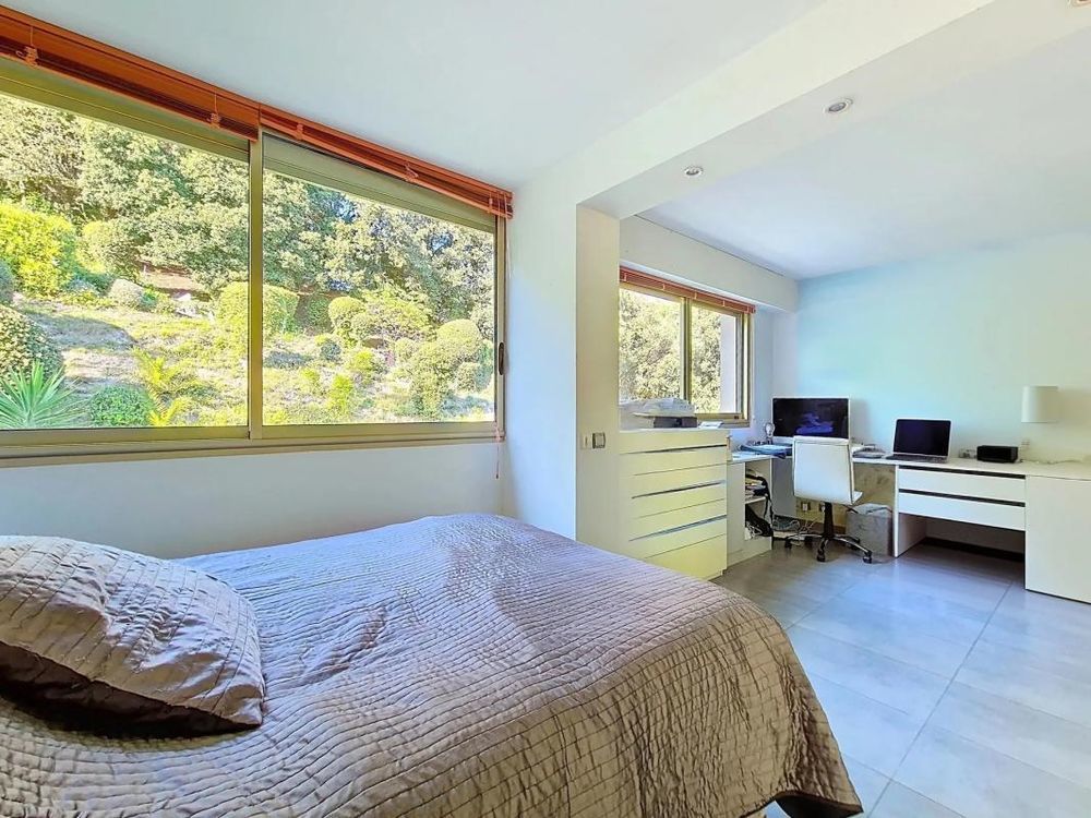 � vendre  Appartement Cagnes-sur-Mer (06800)