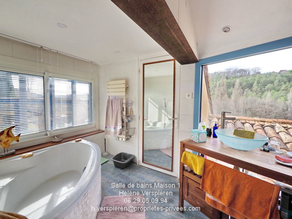 � vendre  Maison Rouffignac-Saint-Cernin-de-Reilhac (24580)