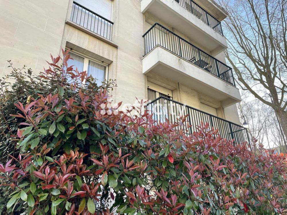 � vendre  Appartement Versailles (78000)