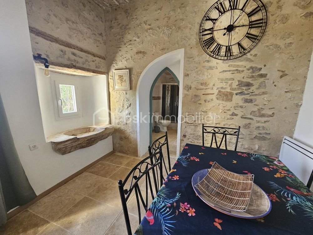 � vendre  Propri�t�/ch�teau Saint-Chinian (34360)