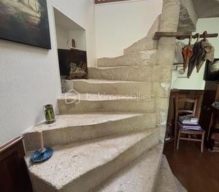  Propri�t�/ch�teau � vendre 7 pi�ces 250 m�