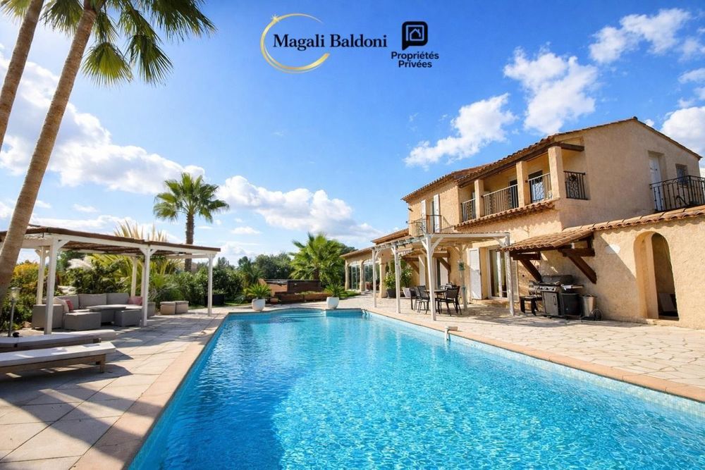 � vendre  Villa Roquebrune-sur-Argens (83520)