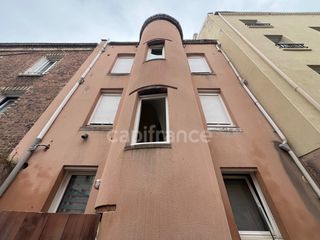  Immeuble � vendre 15 + pi�ces 176 m�