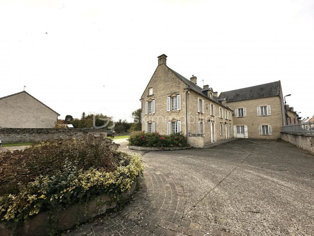 � vendre  Propri�t�/ch�teau Caen (14000)