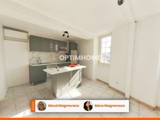  Immeuble � vendre 121 m�