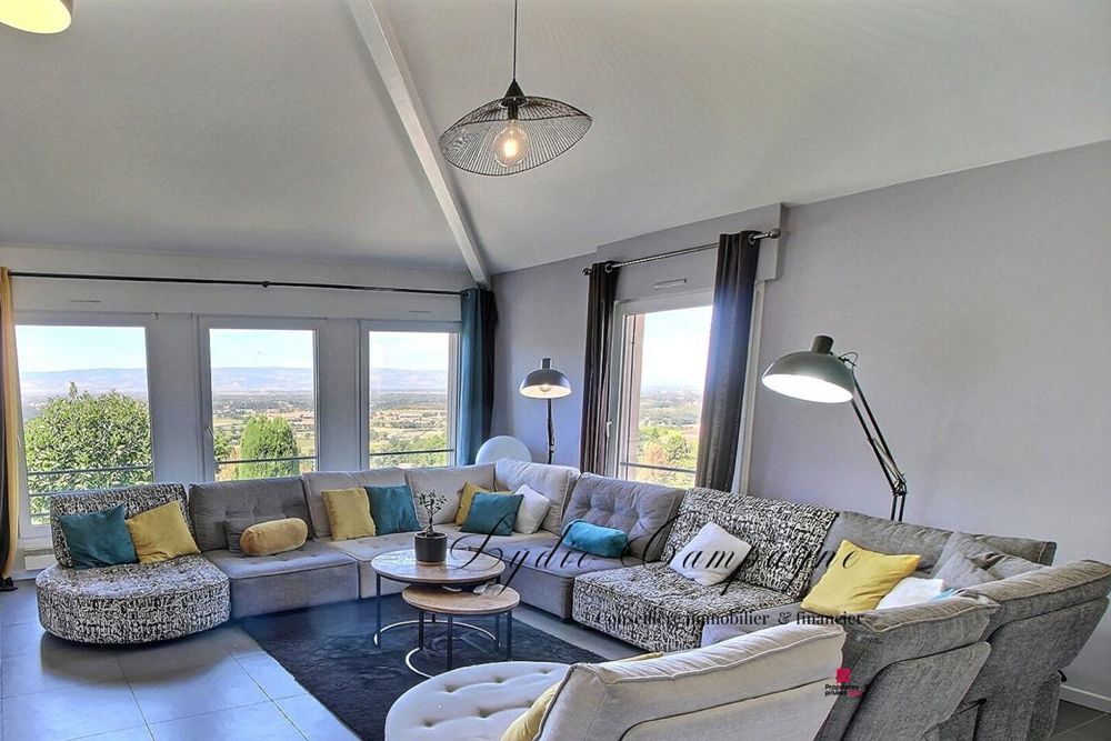 � vendre  Propri�t�/ch�teau Saint-Galmier (42330)