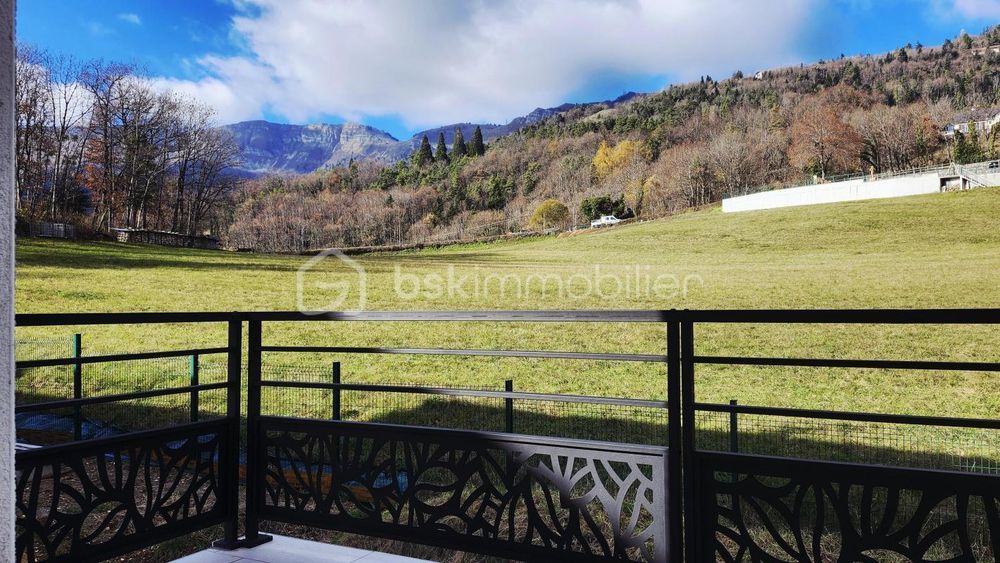 � vendre  Maison Gex (01170)