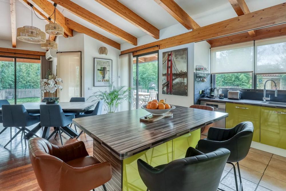 � vendre  Maison Aubagne (13400)