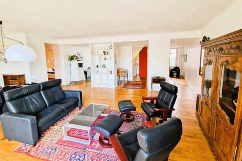   Lannion centre � Superbe appartement meubl� de 107 m� avec grande terrasse Appartement - 4 pi�ce(s) - 107 m�