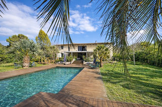  Maison � vendre 5 pi�ces 240 m�