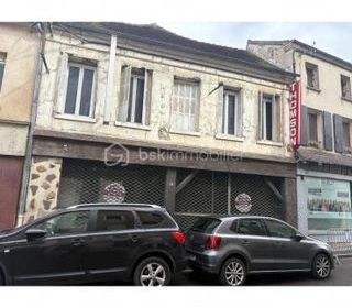  Immeuble � vendre 658 m�