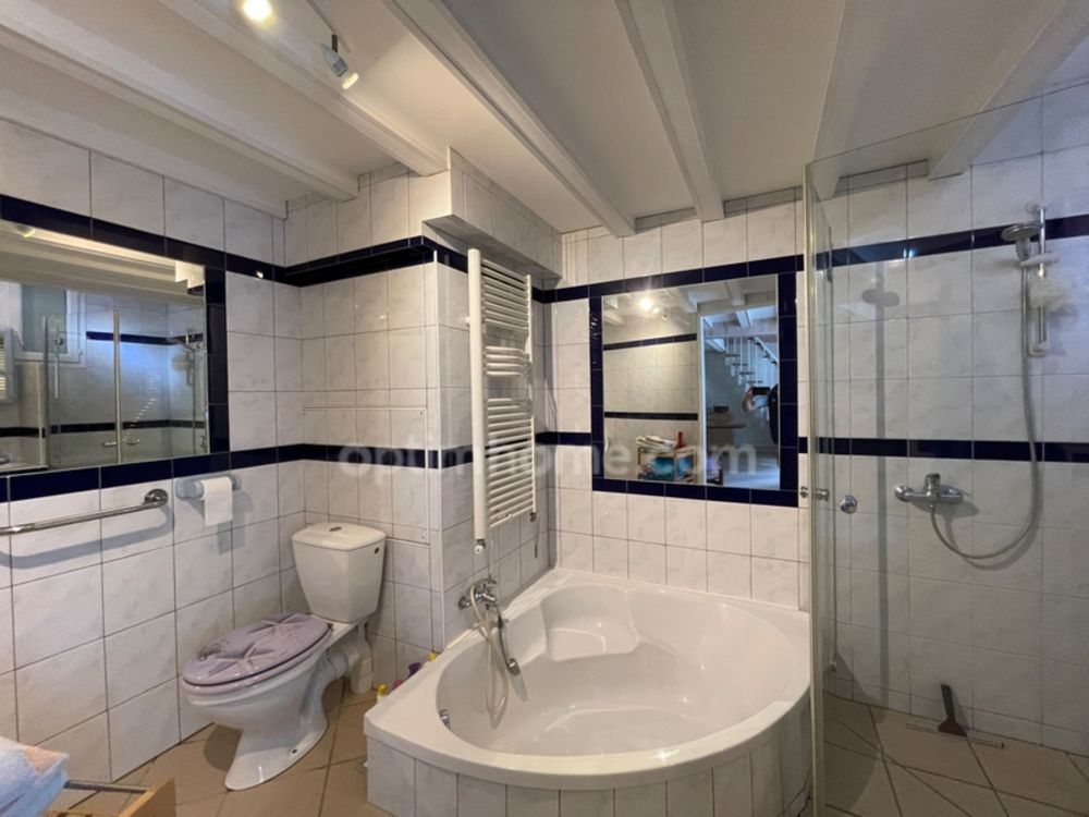 � vendre  Maison Le Bois-Plage-en-R� (17580)