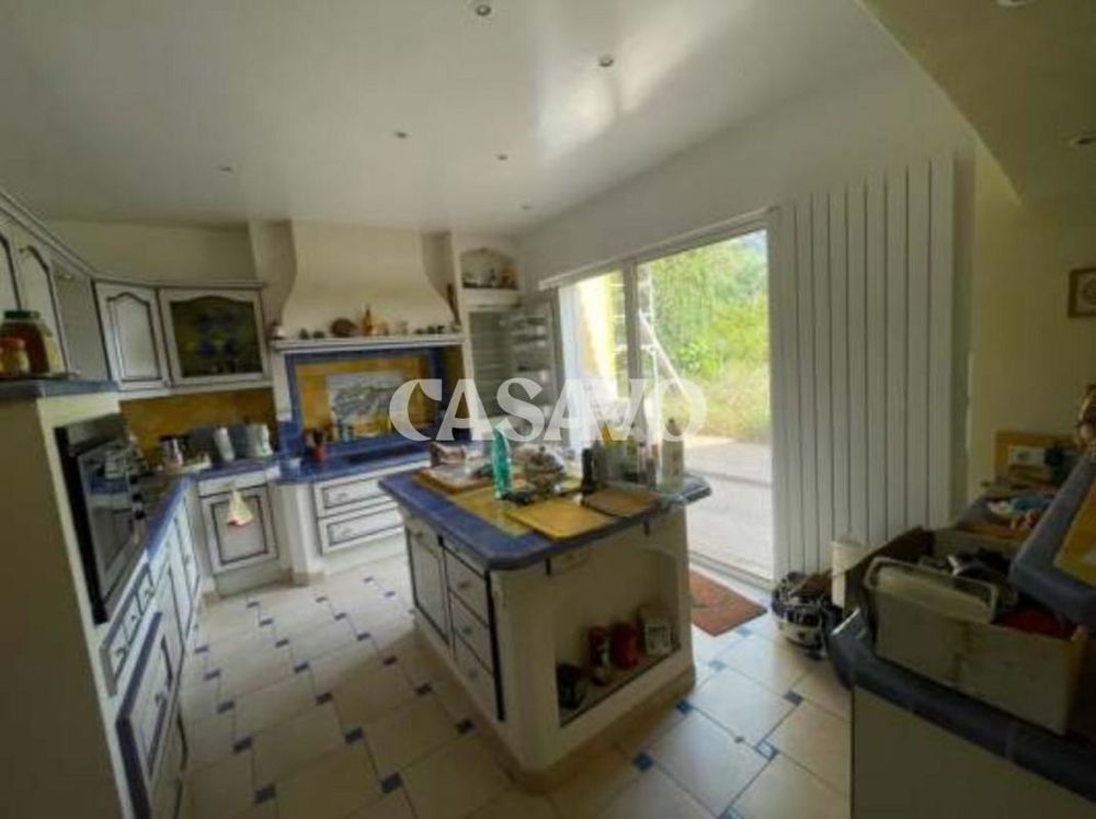 � vendre  Villa Carqueiranne (83320)