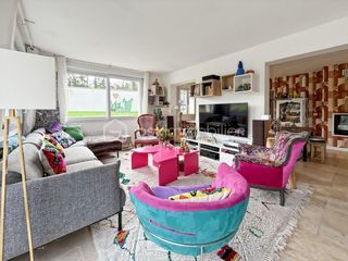  Maison � vendre 8 pi�ces 220 m�