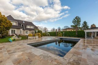  Villa � vendre 8 pi�ces 450 m�