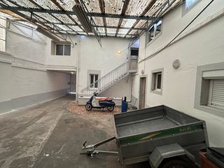  Immeuble � vendre 10 pi�ces 258 m�