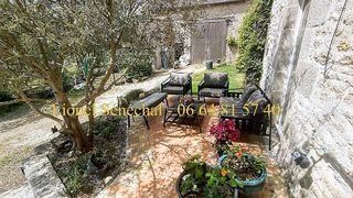  Propri�t�/ch�teau � vendre 12 pi�ces 240 m�