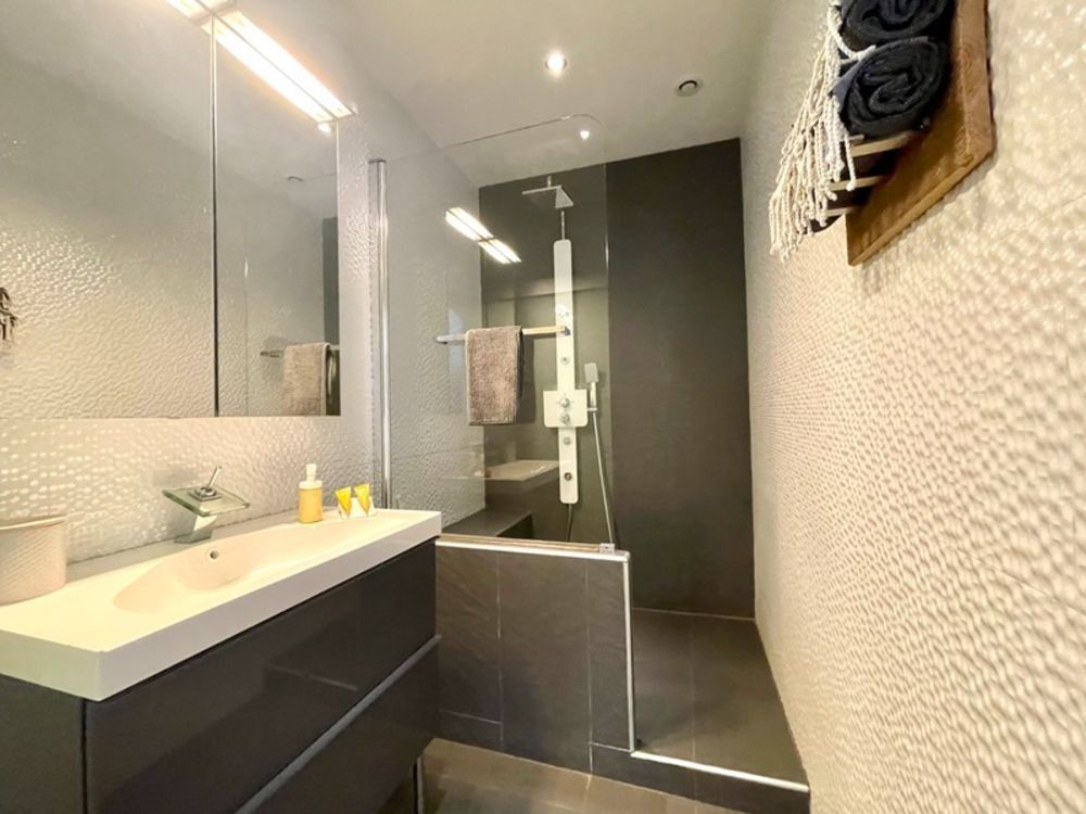 � vendre  Maison Saint-Laurent-d'Aigouze (30220)