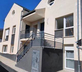  Immeuble � vendre 15 + pi�ces 362 m�