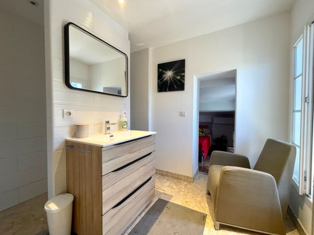 � vendre  Maison Aigues-Mortes (30220)