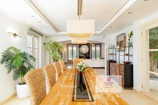  Maison � vendre 7 pi�ces 250 m�