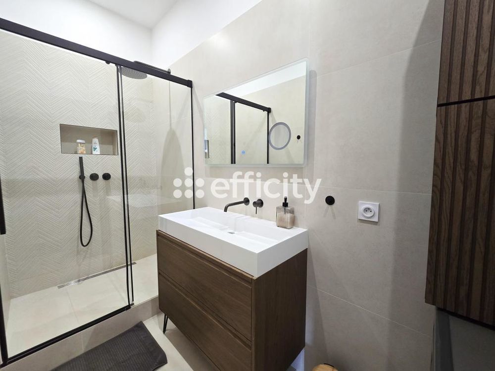 � vendre  Appartement Cannes (06400)