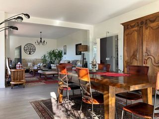  Maison � vendre 9 pi�ces 255 m�