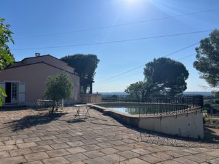  Maison � vendre 6 pi�ces 260 m�