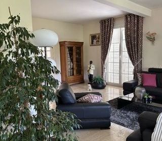  Maison � vendre 10 pi�ces 280 m�