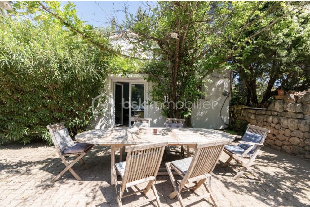 � vendre  Propri�t�/ch�teau Jouques (13490)