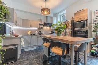  Appartement � vendre 3 pi�ces 82 m�