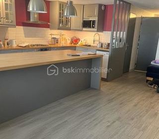  Appartement � vendre 4 pi�ces 74 m�