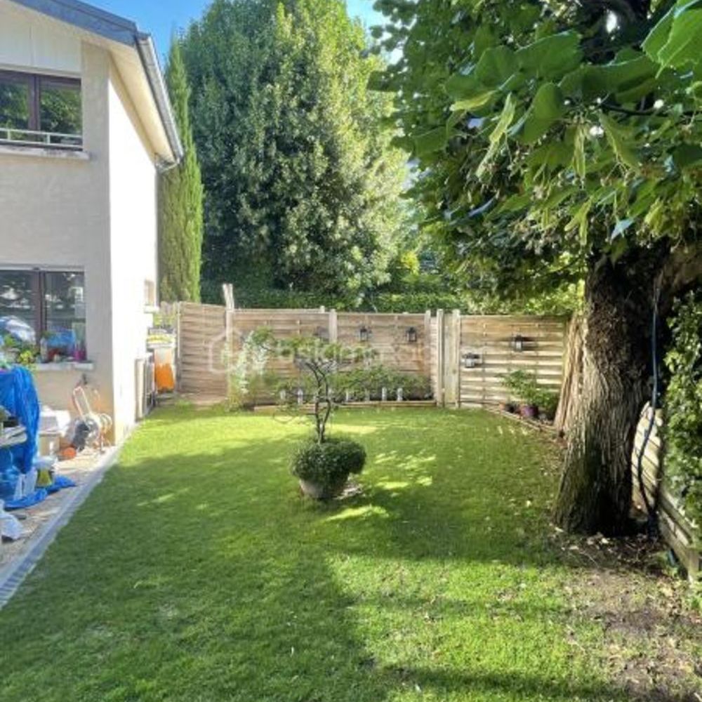 � vendre  Maison Saint-Maur-des-Foss�s (94100)