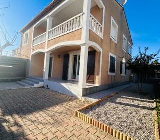  Maison � vendre 7 pi�ces 150 m�