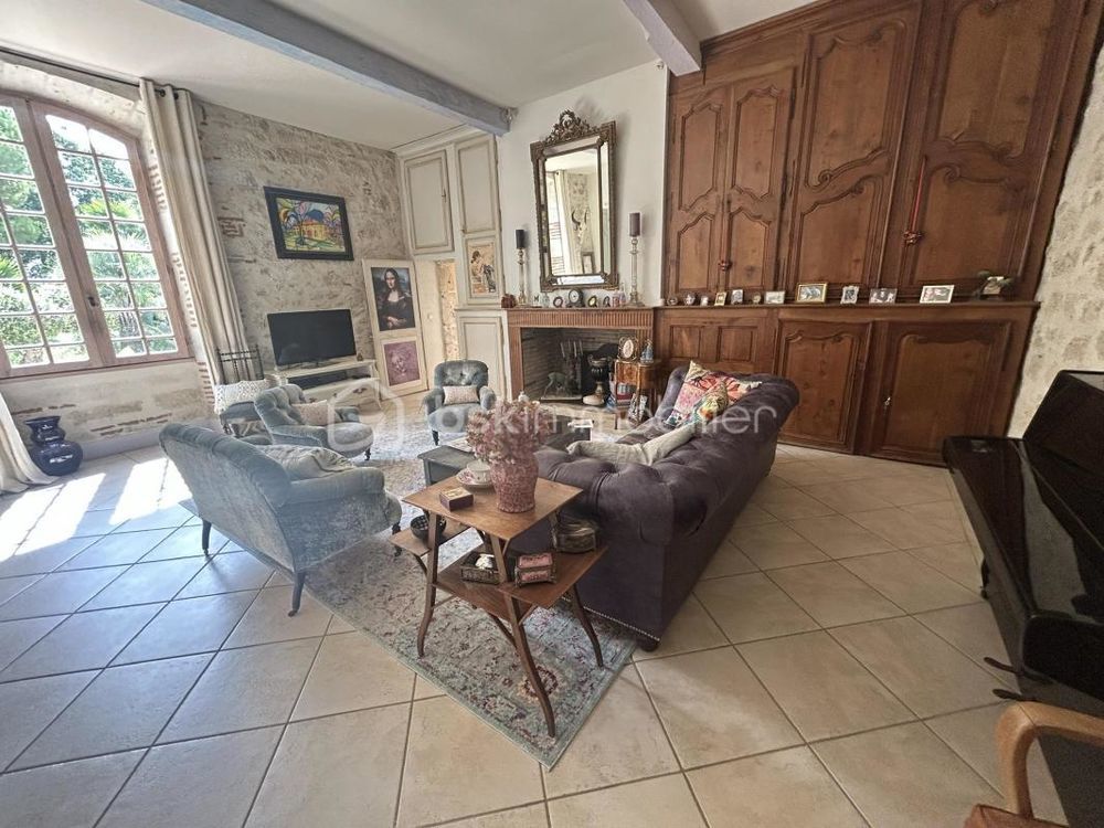 � vendre  Propri�t�/ch�teau Agen (47000)