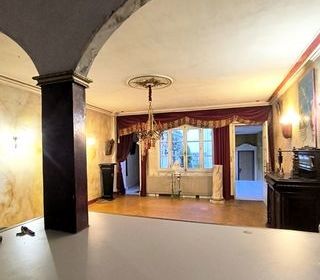  Maison � vendre 8 pi�ces 229 m�